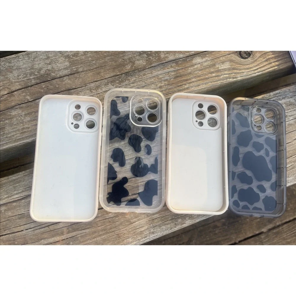 Apple iPhone 15‎ phone Case Lot of 4 all cow theme